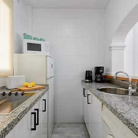 Апартаменти Erisa I La Carihuela 100 Mts