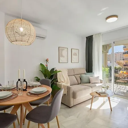 Erisa I La Carihuela 100 Mts Apartment *