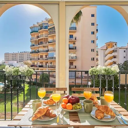 Erisa I La Carihuela 100 Mts Lägenhet