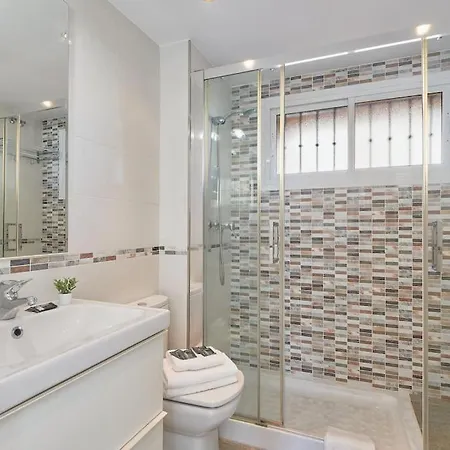 Erisa I La Carihuela 100 Mts Torremolinos