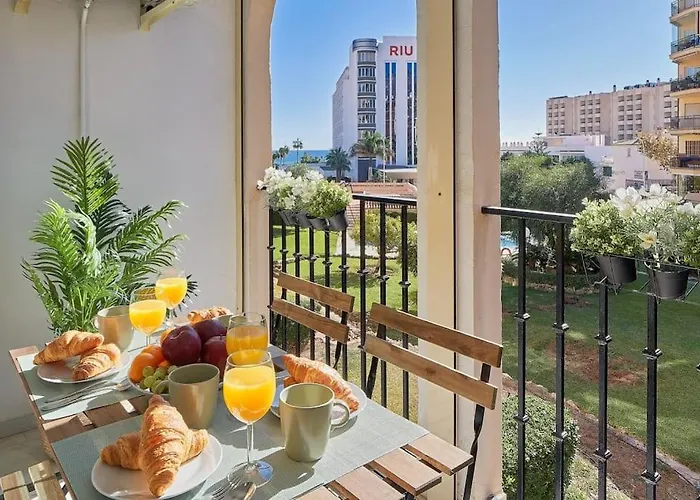 Appartement Erisa I La Carihuela 100 Mts Torremolinos