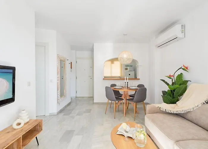 Erisa I La Carihuela 100 Mts Appartement *