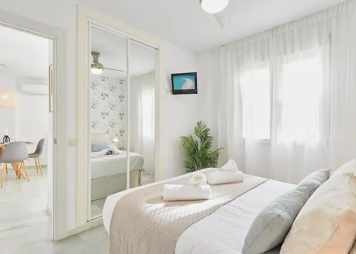 Appartement Erisa I La Carihuela 100 Mts Torremolinos