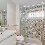 Erisa I La Carihuela 100 Mts Торремолінос